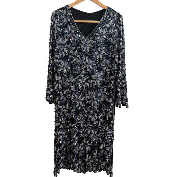 80s VINTAGE | Iridescent Black Sequined Beaded Floral V Neck Sheath Dress Large - Picture 1 of 8